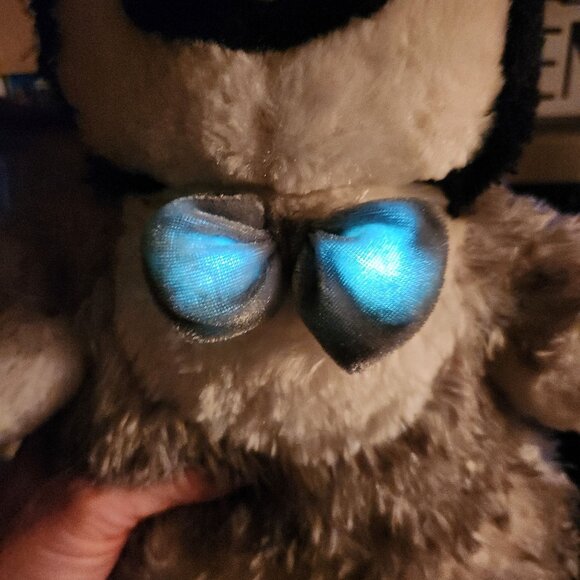 Build a Bear Happy Feet Erik The Penguin 18" H With Working Lights! - Picture 2 of 9